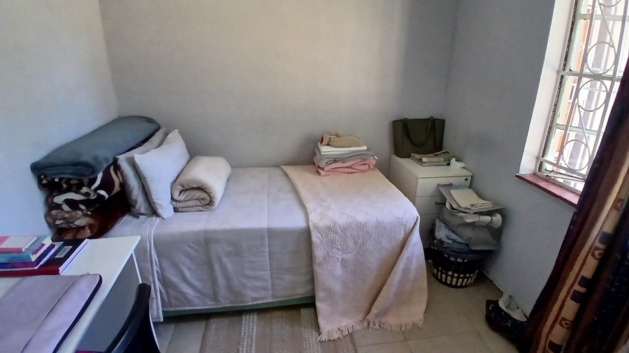 5 Bedroom Property for Sale in Park West Free State